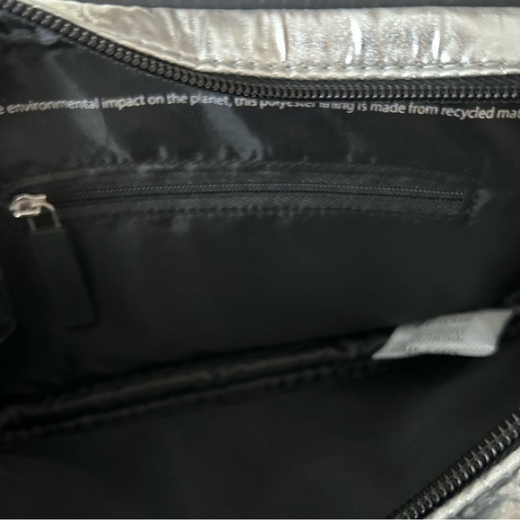 (70)New Men’s Paco Rabanne Metallic Silver Fanny Pack With Adjustable Strap - Picture 4 of 6